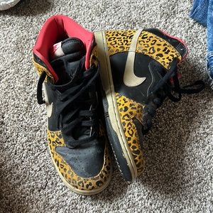 Nike Leopard Dunks